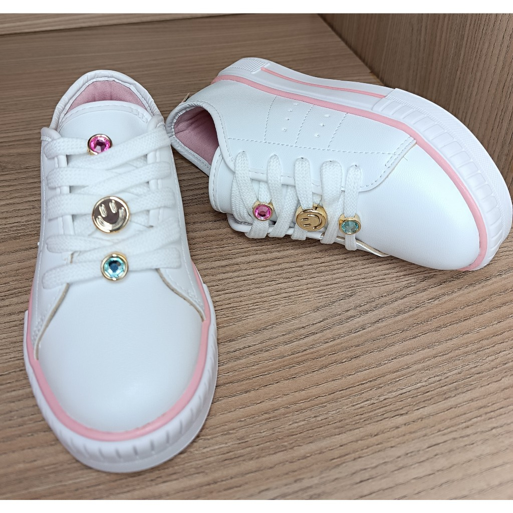 Tênis Casual Feminino Molekinha com detalhes  paetês, pingentes, strass/branco, preto e rosa 2565108 em Oferta na Shopee