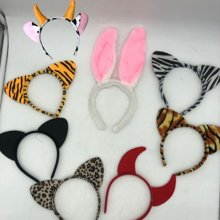 Kit Fantasia Animal - Tiara + Gravata + Cauda para CARNAVAL, Festas, Eventos, Apresentações