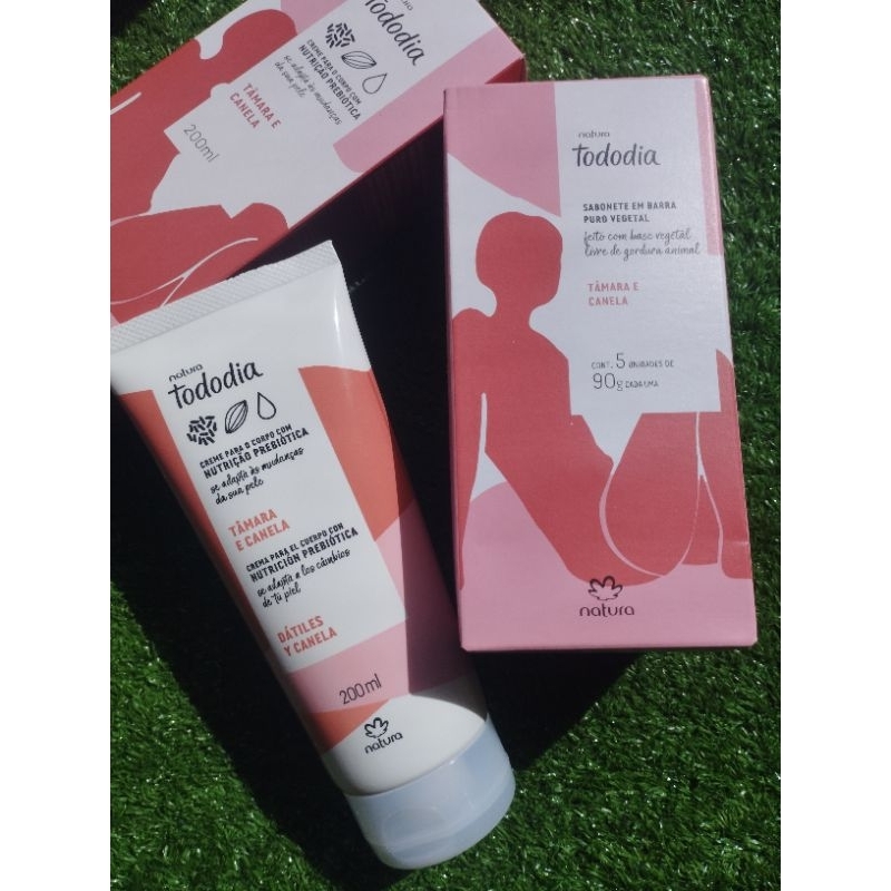 Natura Kit Hidratante Tododia 200ml + Caixa de Sabonetes Tâmara e Canela