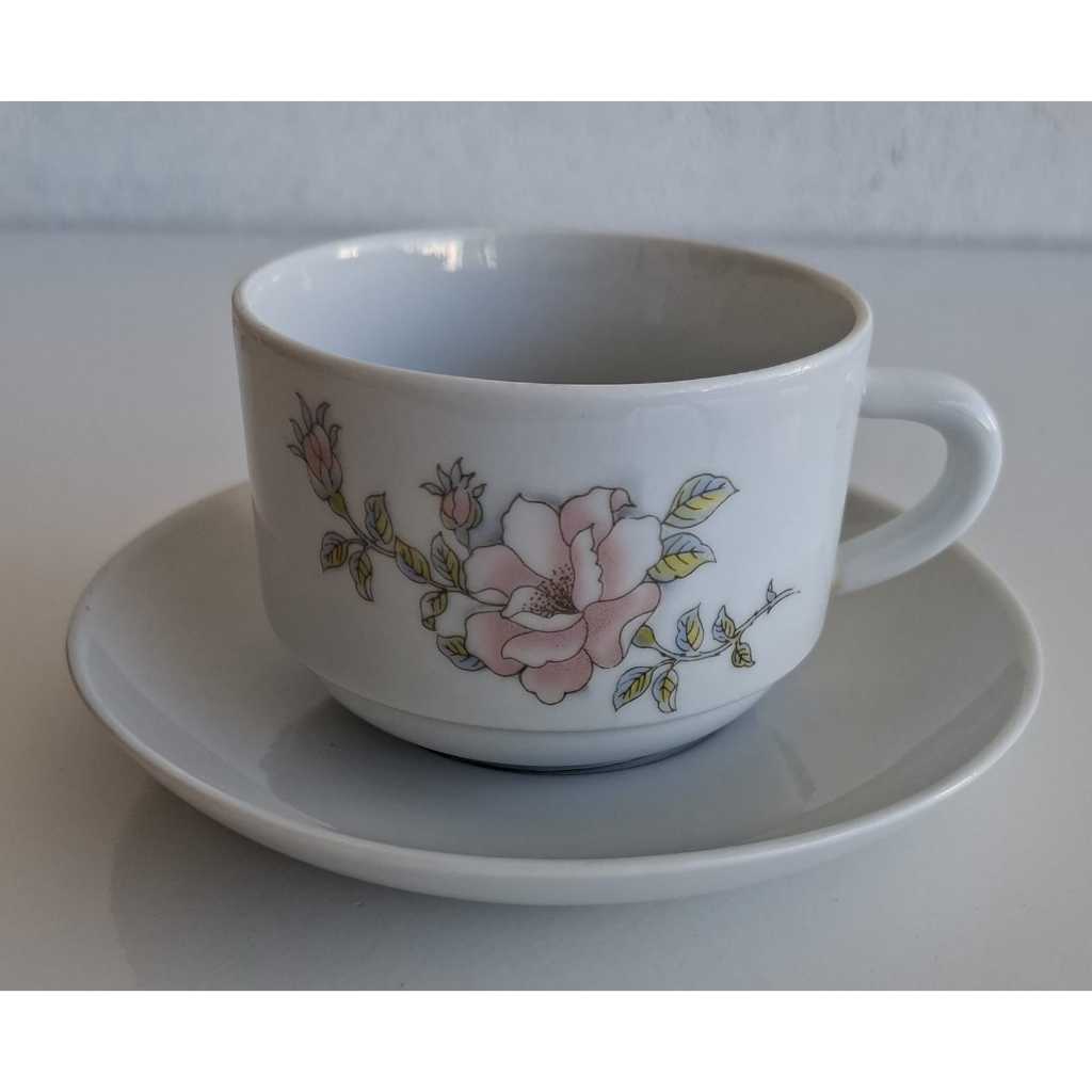 Xícara de Chá com Pires Porcelana Pozzani