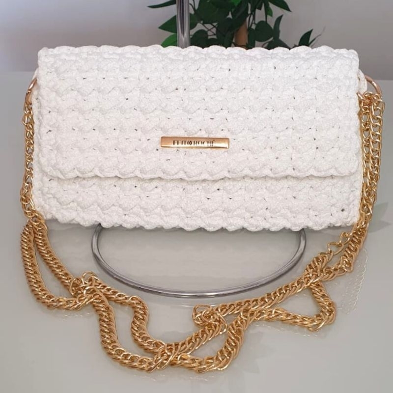 Bolsa de crochê para festa com alça regulável e removível para usar também como Clutch.