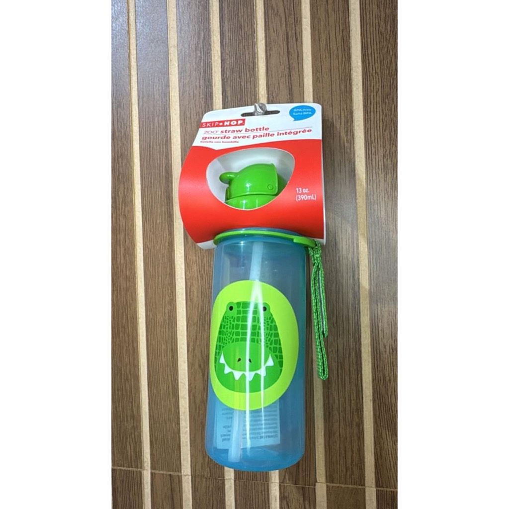 Garrafinha Infantil SKIP HOP com Canudo Antivazamento/ CROCODILO em Oferta na Shopee