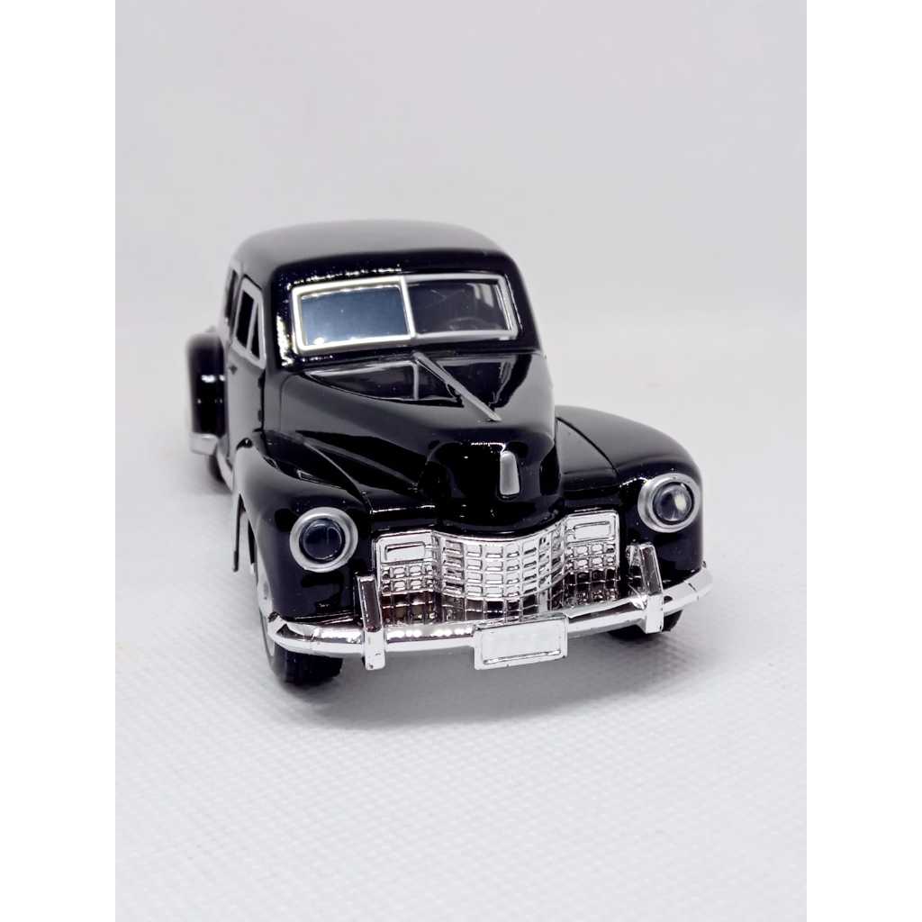 Miniatura Carrinho Metal Escala 1/36 Cadillac Fletwood 1941 Abre As Portas