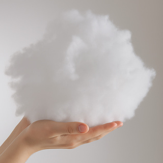 Fibra Siliconada Antialérgica Premium Extra Macia Enchimento Almofada Pura 500g 1 Kg 2 Kg E 3 kg em Oferta na Shopee