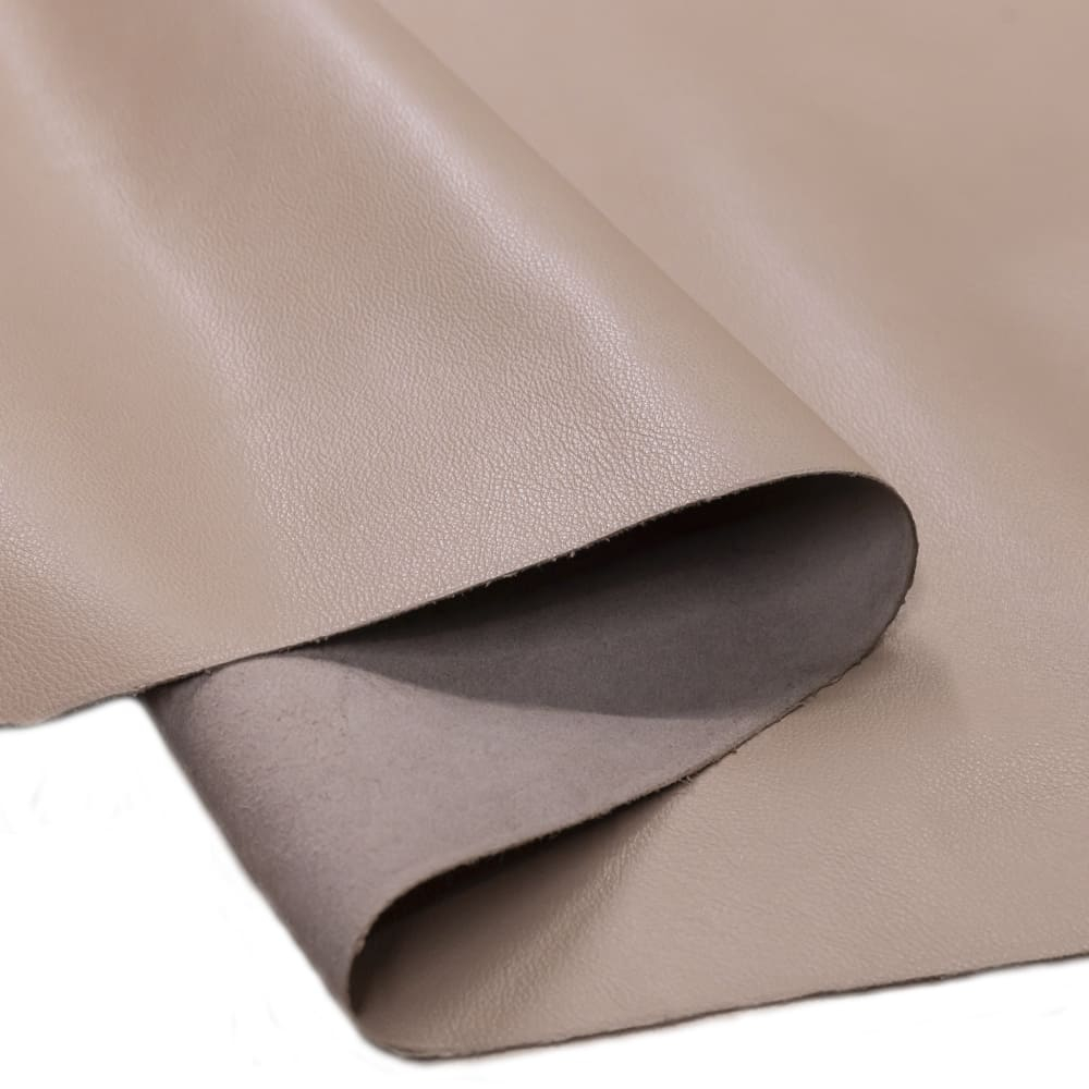 Painel de Couro Genuíno Tipo Fly 25x50cm – Placa Natural e Macia - Retalho 10/12 linhas - Cor: Rosado