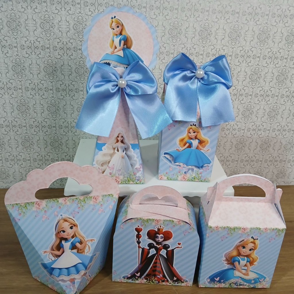 PEGUE E MONTE - Kit Festa Personalizados ALICE NO PAIS DAS MARAVILHAS MENINA Lembrancinhas Caixinhas para festa