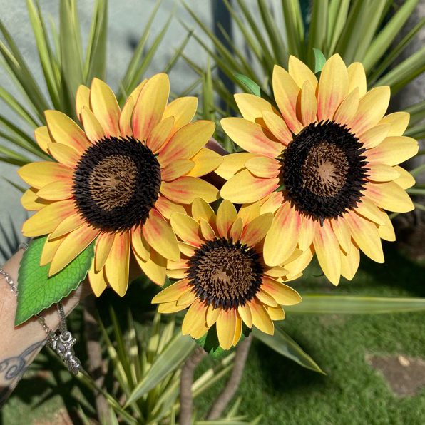 Trio de Flor de Papel Realista Girassóis/Flores para Bolo/Flores para Bolo de Casamento/Flores/Decoracão/Festa Junina