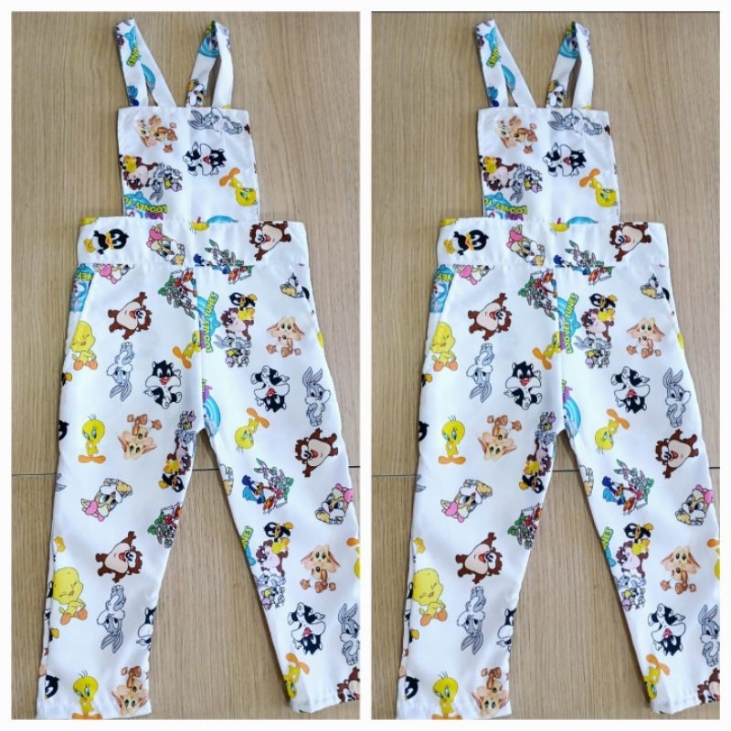 LOONEY TUNES BABY JARDINEIRA TEMÁTICA INFANTIL COLEÇÃO INVERNO MACACÃO