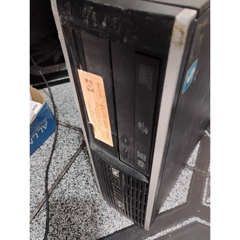 CPU Hp 6 gb memória hd 300 gb ddr3 processador e8500 core 2 duo 3.16 ghz carcaça um pouco riscada