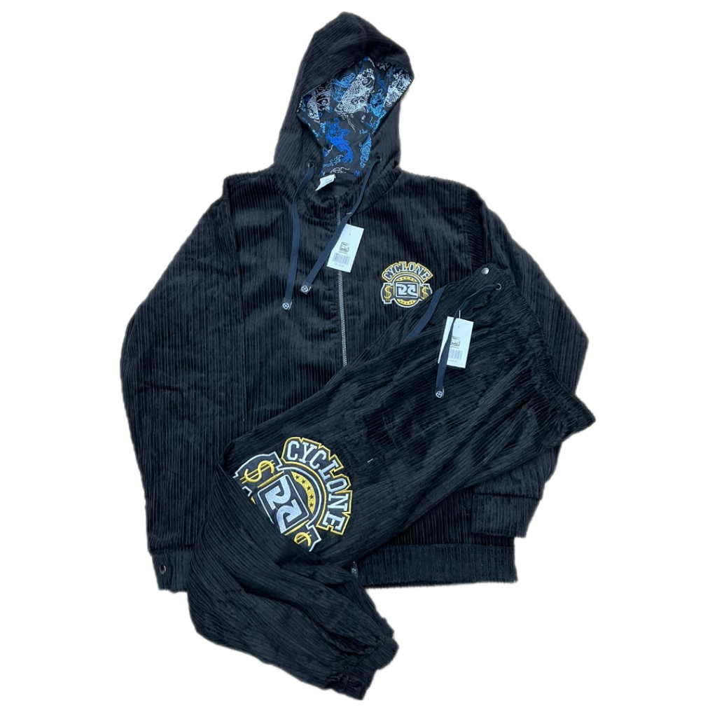 CONJUNTO CALÇAA CYCLONE VELUDO + JAQUETA COM CAPUZ