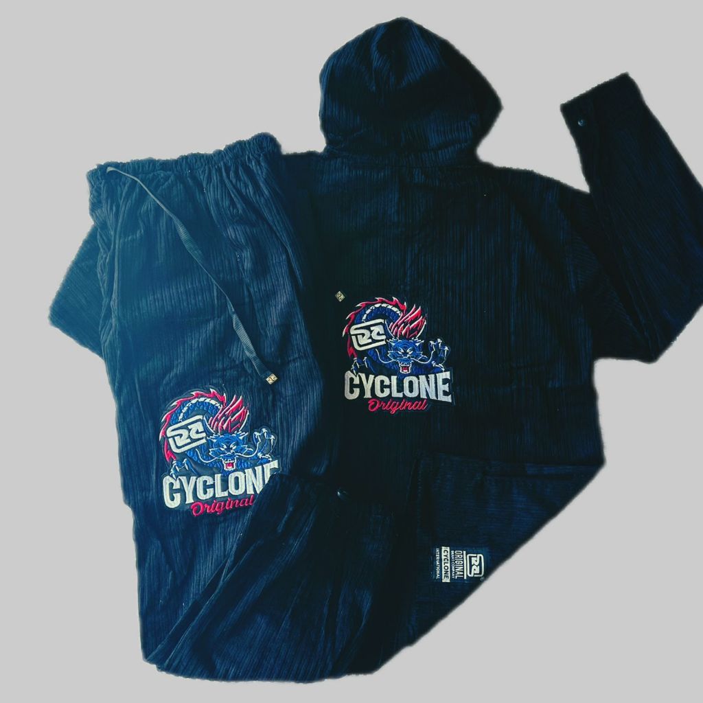 CONJUNTO CYCLONE CALÇA E JAQUETA VELUDO