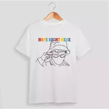 Camisa Premium Unissex J Hope BTS Hope Right Here Camiseta 100% Algodão