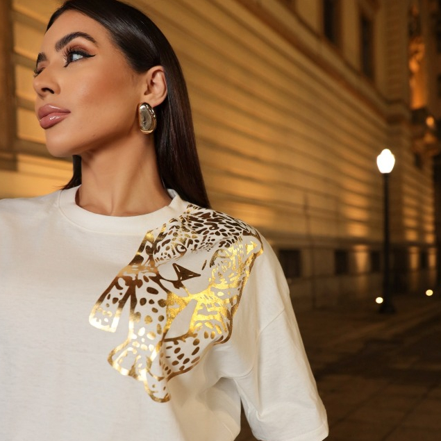 Blusa Feminina Max Oversized Estampa Leopardo foil em cima 100% Algodão