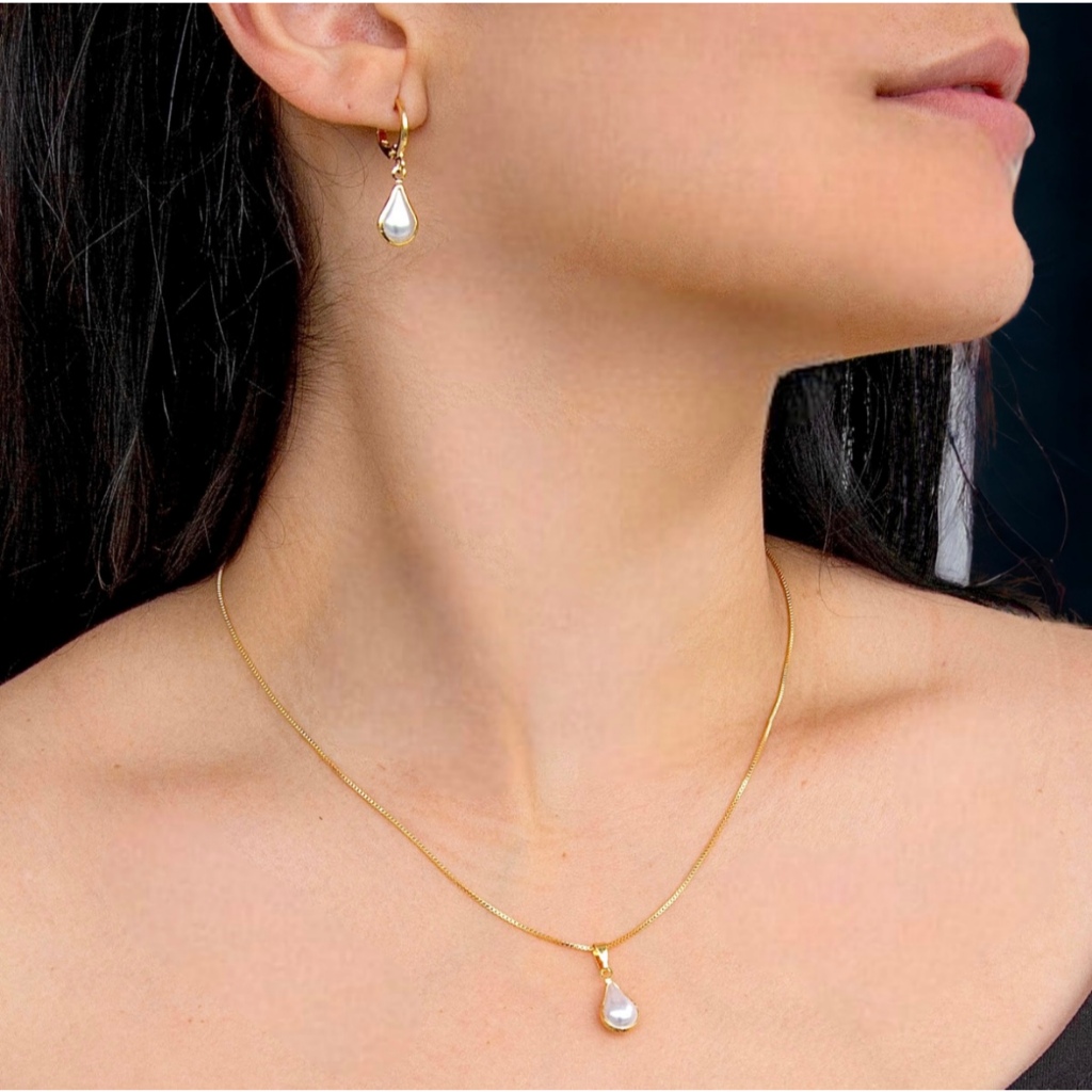 Kit 2 colar e brincos com pingente de pérola em formato de gota, banhados a prata 925 ou ouro 18k em Oferta na Shopee