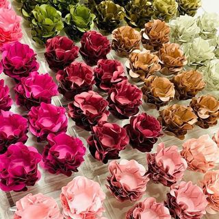 Kit 40 Forminhas para Doces Finos Formato Flor Para Festa Batizado Casamento Aniversário
