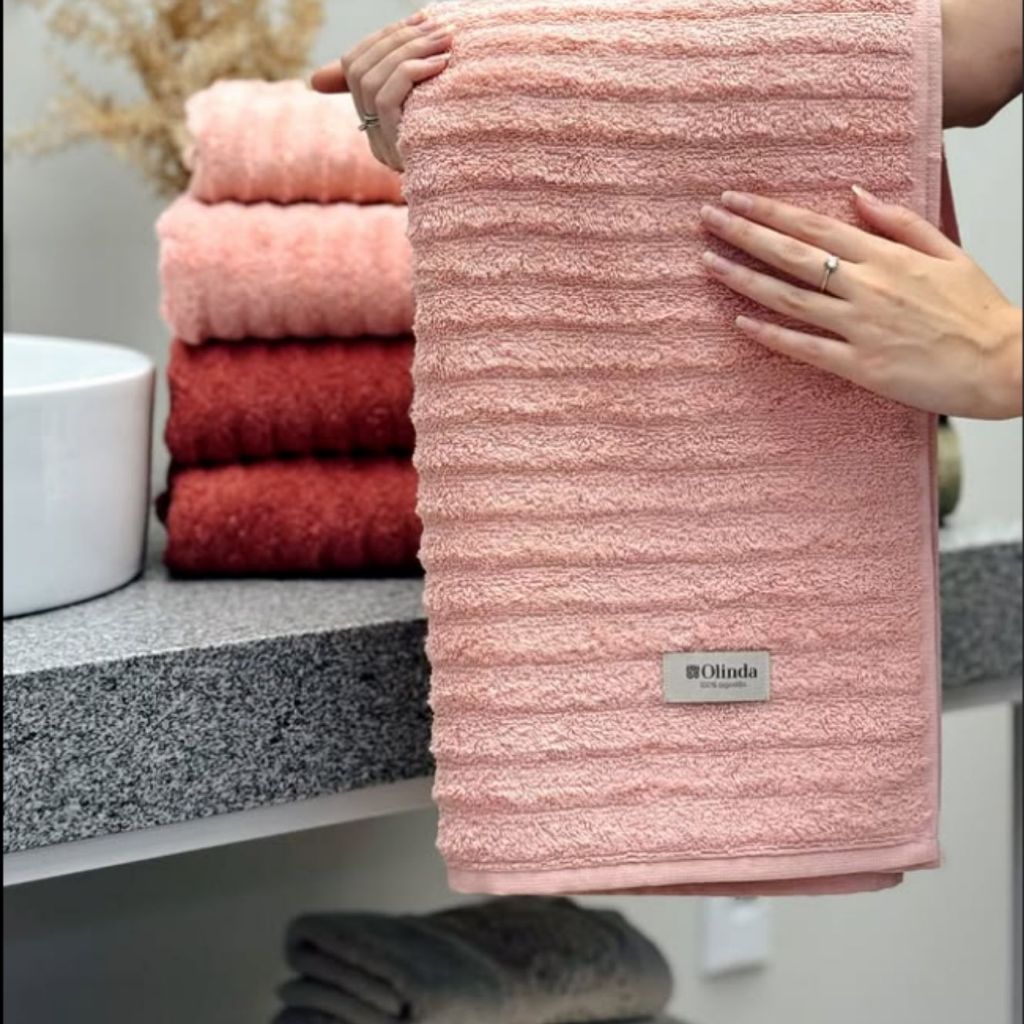 Jogo de Toalha Banhão 4 Peças 100% Algodão Grossa Felpuda Super Macia Excelente Absorção O...