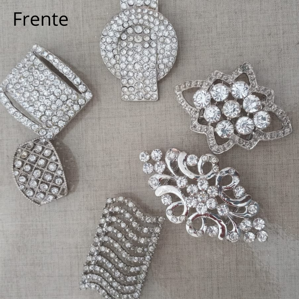 Broches de Pedraria: Onde Comprar | BuscaProdutos