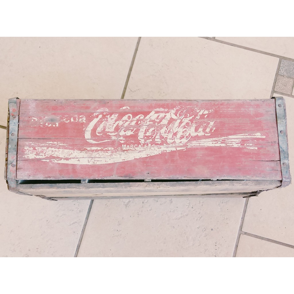 Caixa Engradado em madeira Coca-Cola dec 70 - cap. 12 litros - x43