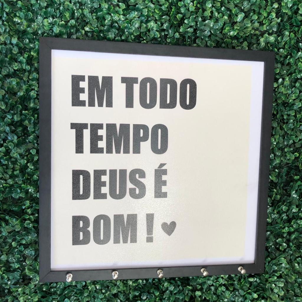 Quadro cobre caixa de luz (Porta chaves) com moldura 43x43 Em todo tempo Deus é bom (F.bege clara)sala/ quarto/decoração