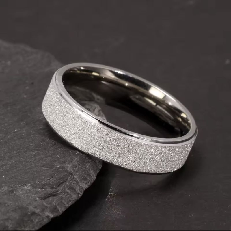 Aliança Namoro Compromisso Diamantada Brilhante fina 4mm Aço inox 316L