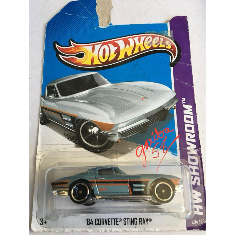 HOT WHEELS ‘64 CORVETTE STING RAY 2013 HW SHOWROOM PEQ DET BLISTER GARIBA58