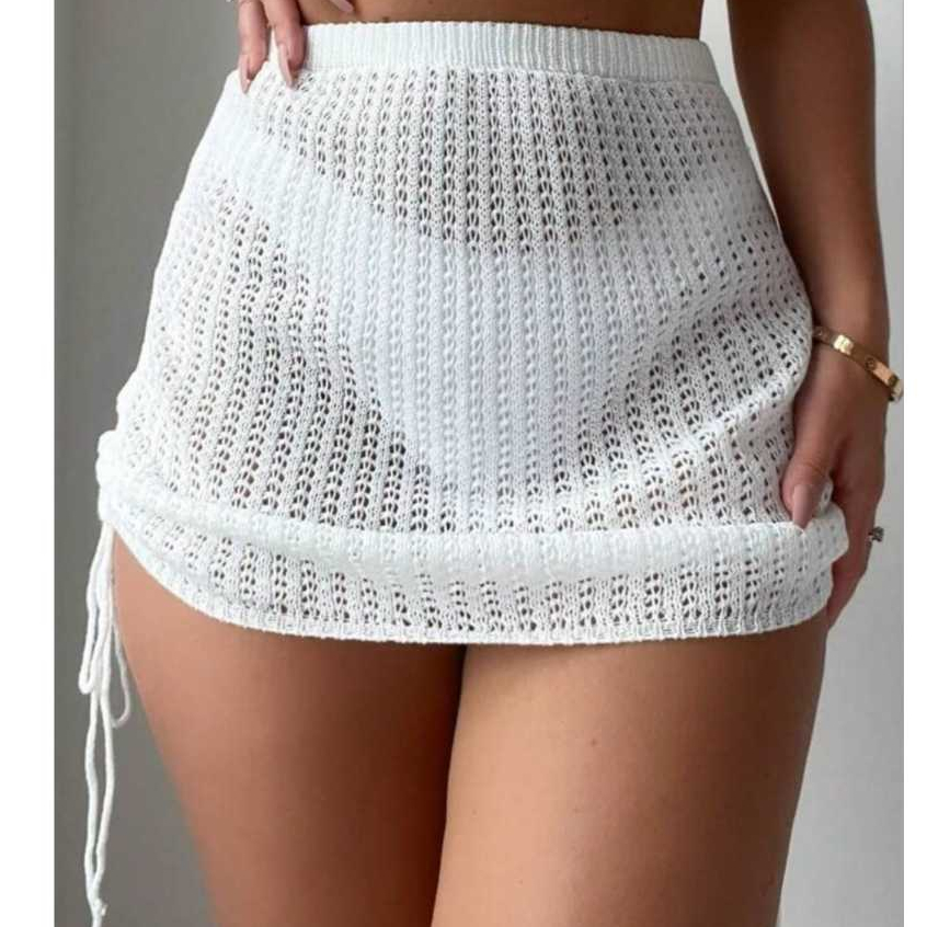 Saida de Praia Saia Curta Tricot Crochê com Cordões Laterais para ajuste Moda Praia E Piscina