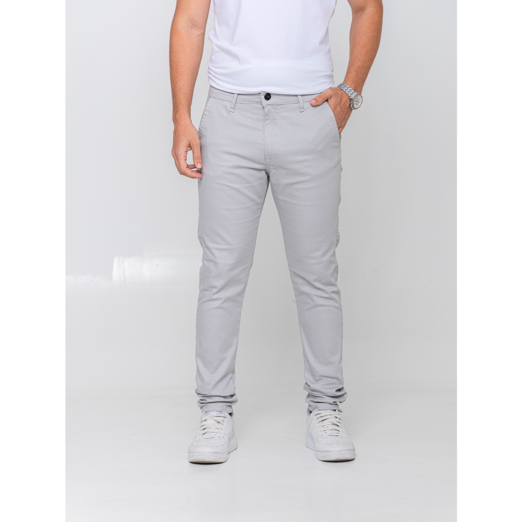 Calça Skinny Alfaiataria Esporte Fino Masculina Sarja Cinza Claro Bolso Embutido/Faca
