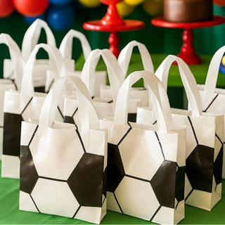 6 -12 unds Sacola Plastica Futebol Lembrancinha Festa Infantil Tema Copa Mundo em Oferta na Shopee