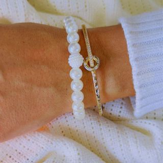 Pulseira Pérola Luxo Chic Atemporal Elegante Casual em Oferta na Shopee