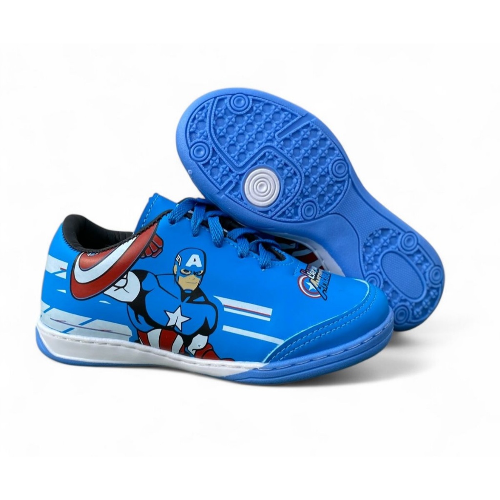 CHUTEIRA INFANTIL VARIOS PERSONAGEM SERVE COMO TENIS INFANTIL