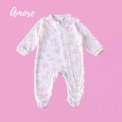 Macacão de Bebê Pezinho Safari Rosa Suedine - 100% Algodão