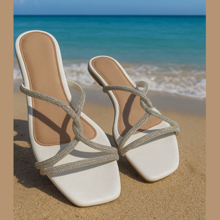 Rasteirinha Sandalia Feminina  com Strass ✨ Linda, Confortável e Estilosa – Brilhe em Cada Passo! Strass-X em Oferta na Shopee