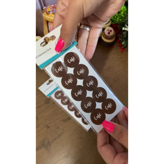 50 Adesivos redondos c/ 2cm - Café em Oferta na Shopee