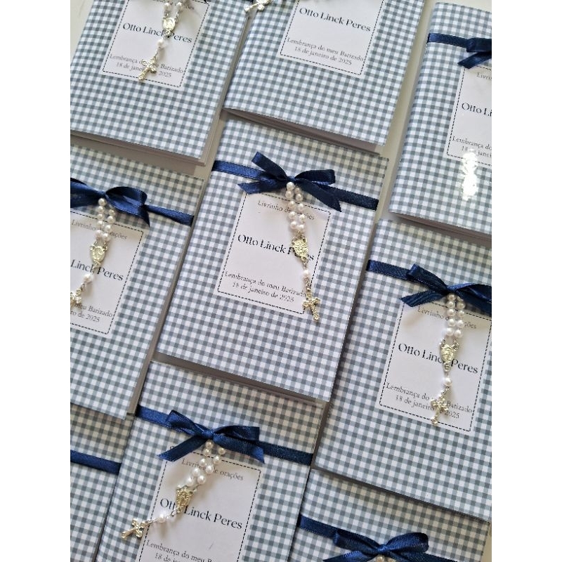 livro de orações personalizado para lembrancinha de batizado e eucaristia
