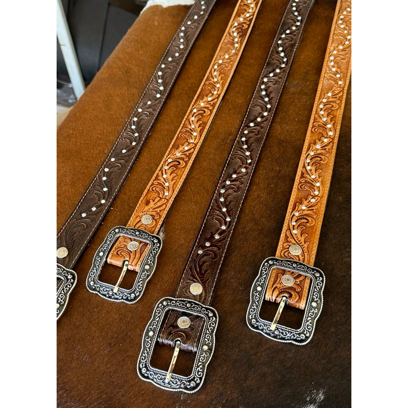 Cinto Country Feminino com Strass e Relevo – Lindíssimo! ✨ 100% couro legítimo