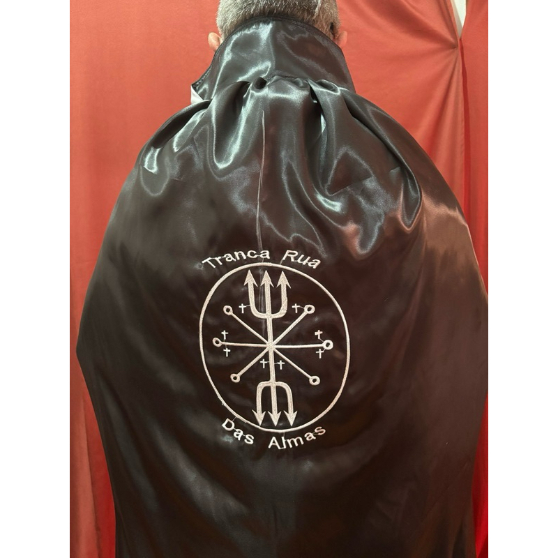Capa Exu tranca rua das Almas// Umbanda e Candomblé gola ou capuz em Oferta na Shopee