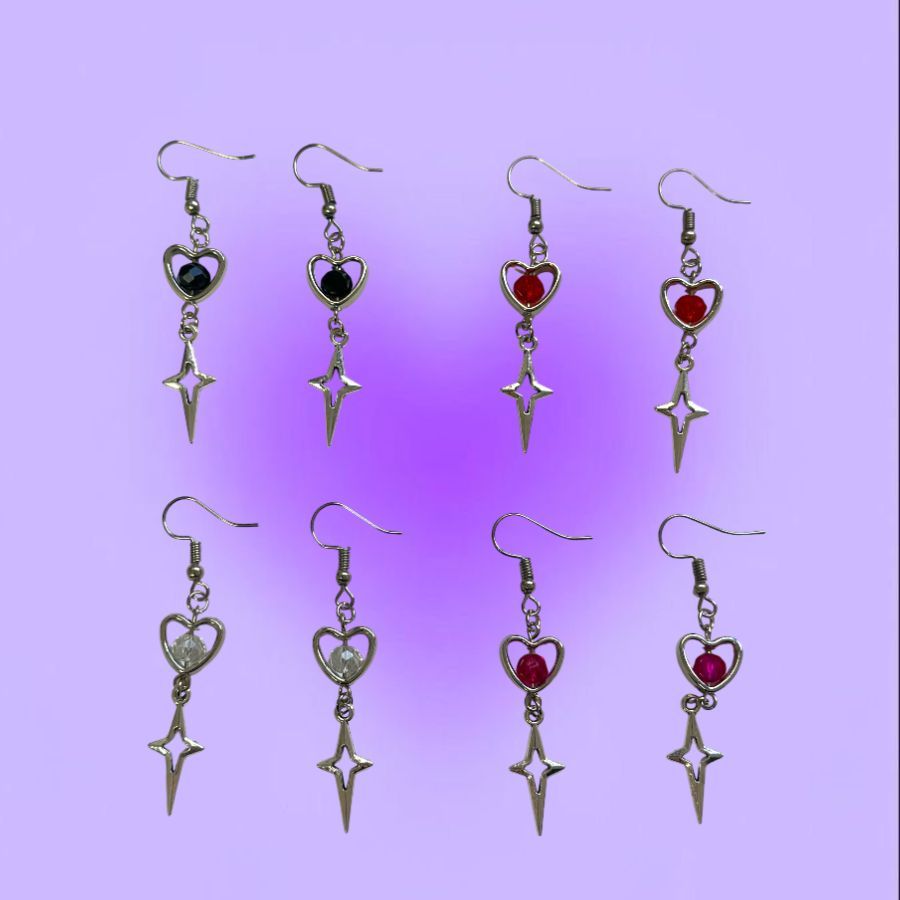 Brinco de coração com pingente de cristal - Par de Brincos de Cristal coração entre meio com estrela em Oferta na Shopee