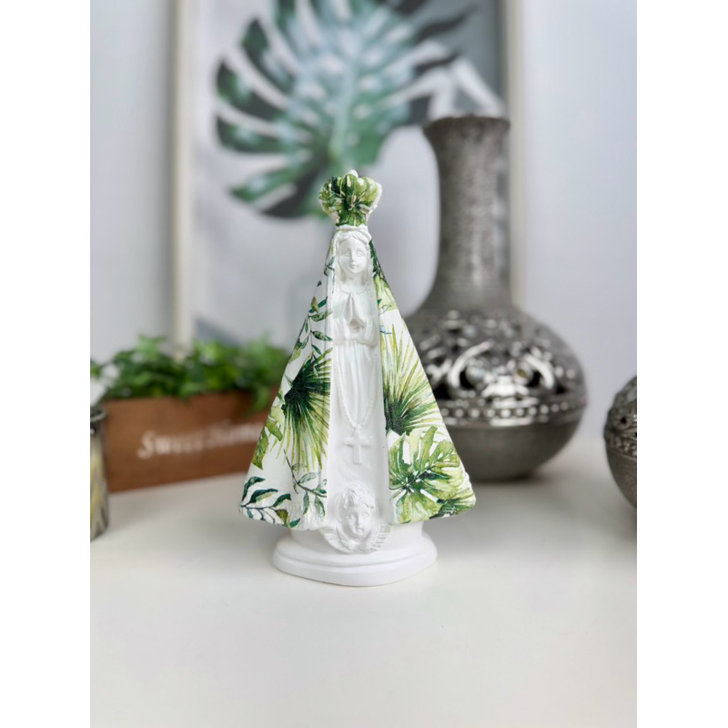 nossa senhora aparecida 25cm folhas verdes corpo branco gesso presente casamento lembrancinha