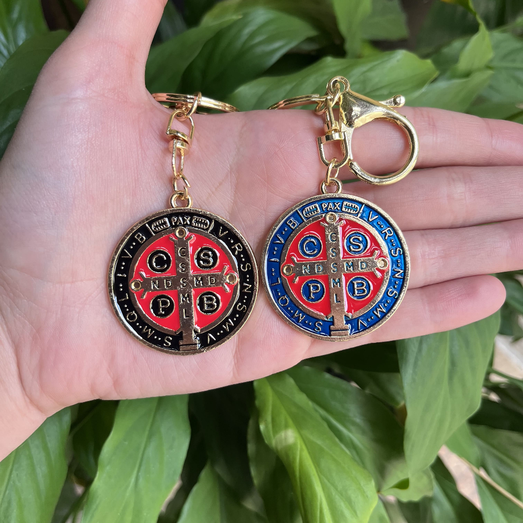 Chaveiro São Bento Dourado Azul ou Preto em Oferta na Shopee