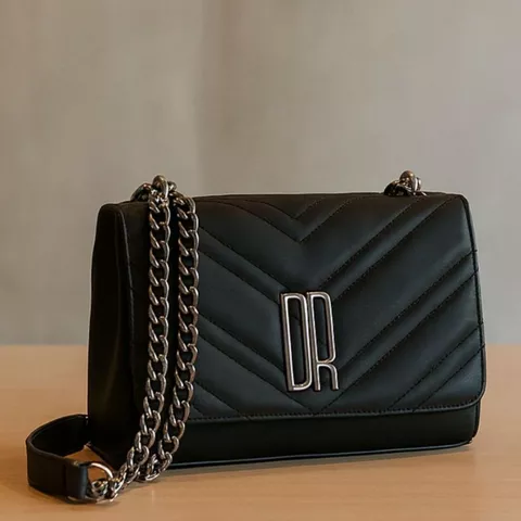 Bolsa Feminina Pequena De Lado Transversal Alça Corrente Lançamento