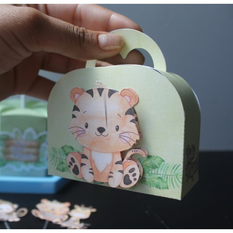 30 Caixinhas Safari Baby Personalizadas, Kit Festa , Só um Bolinho , Mesversário Aniversário, Lembrancinha,PEGUE E MONTE