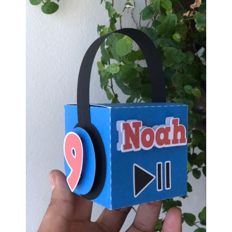 30 Caixinhas Fone Personalizada, Kit Festa , Só um Bolinho , Mesversário Aniversário, Lembrancinha, PEGUE E MONTE