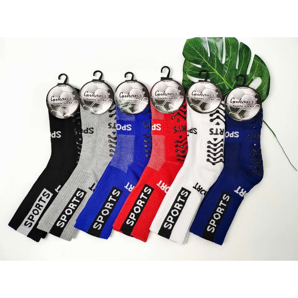 KIT COM 2 PARES OU 6 PARES DE MEIAS ESPORTIVAS ANTI DERRAPANTE CORES VARIADAS 40-46 em Oferta na Shopee