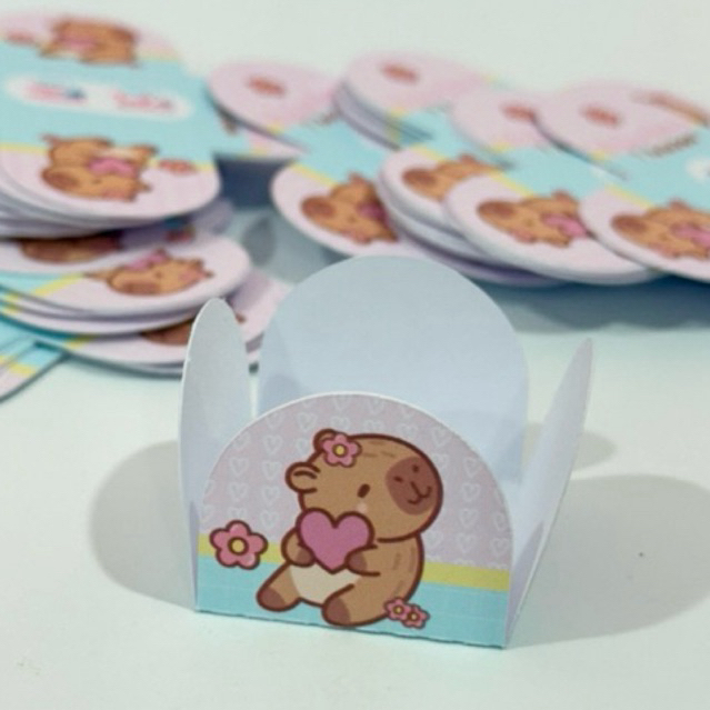 Forminhas Personalizadas de Doce - Brigadeiro - 4 Pétalas- Festa Aniversário - Forminha Capivara - Festa Capivara