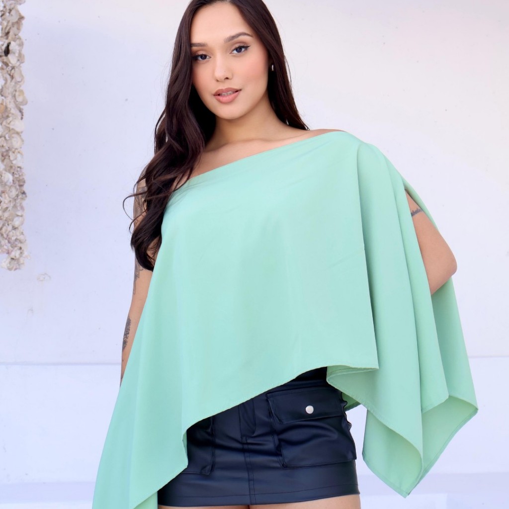 BLUSA CAPA BOHO FEMININA ACOMPANHA TOP I VARIA FORMS DE USAR em Oferta na Shopee
