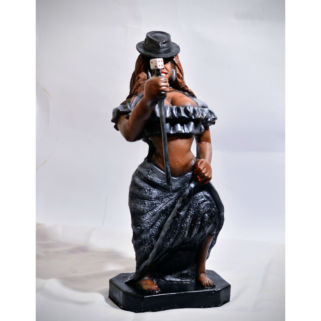 Imagem pombagira (personalizável )Navalha/Padilha/figueira/mulambo 50cm e chapéu removível.