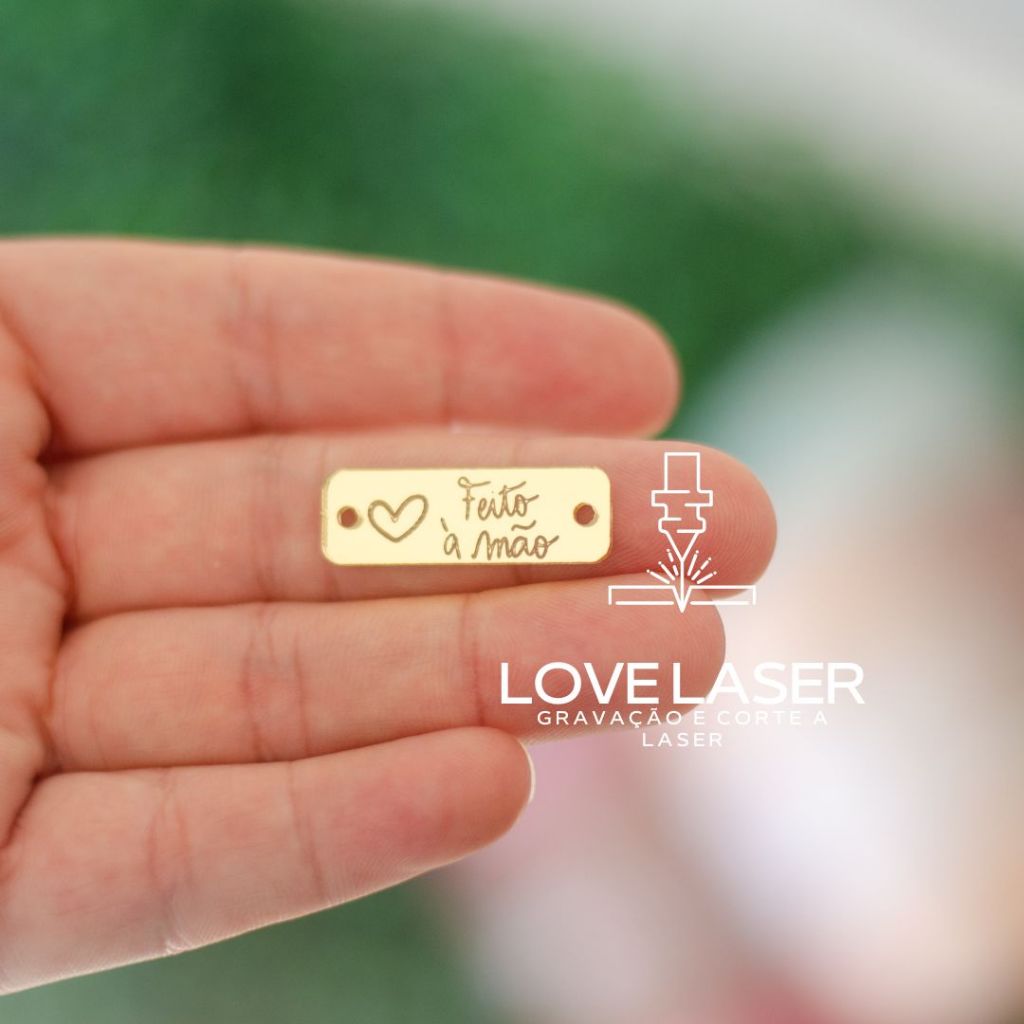 Etiqueta de Acrílico "Feito à Mão" 3x1cm – PRONTO ENVIO  - NÃO PERSONALIZAMOS
