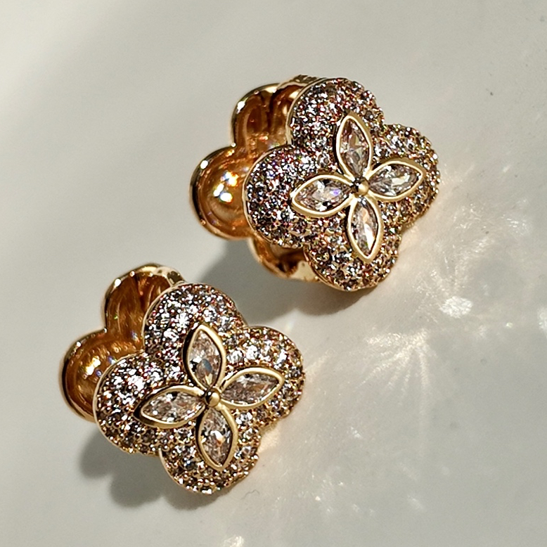 Brinco Inspiração LV em Oferta na Shopee