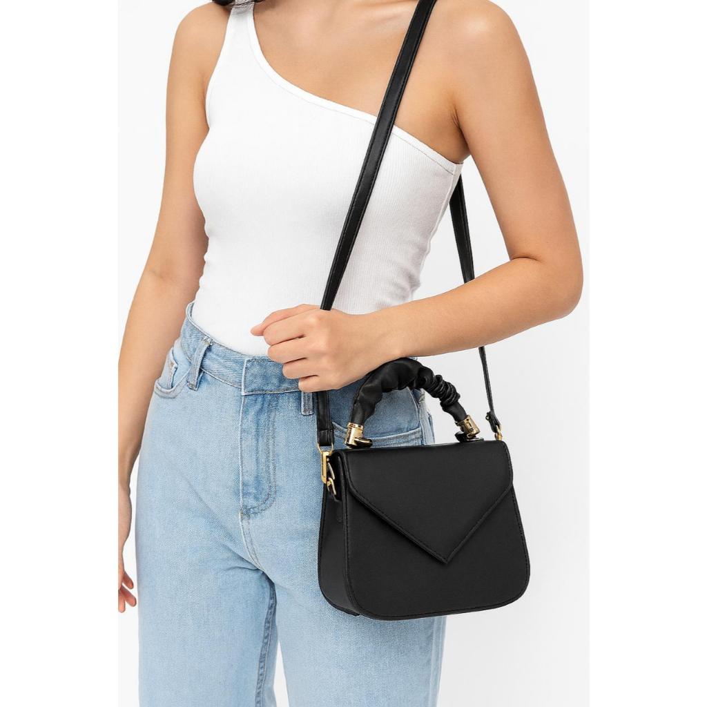 Bolsa feminina pequena transversal de ombro | preta, estruturada, elegante, moderna e casual em Oferta na Shopee