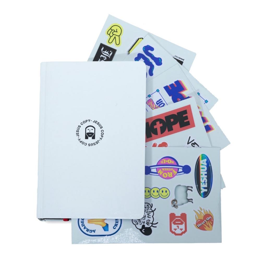 Detalhes do Bíblia Sticker Branca – NVI – Capa Dura Branca + Cartela de Adesivos Personalizáveis